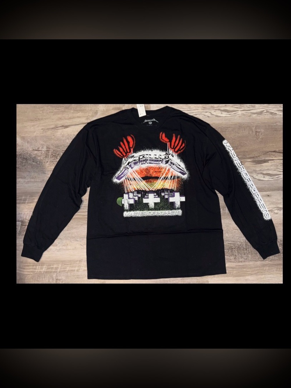 NWT Men's Metallica Long Sleeve Shirt Size XL